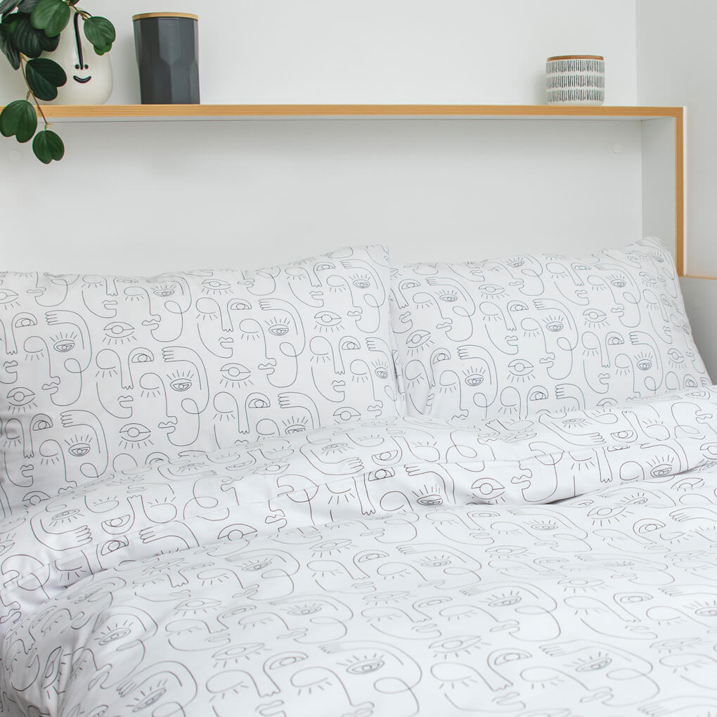 Bedding Kit (Linen, Duvet & Pillow)