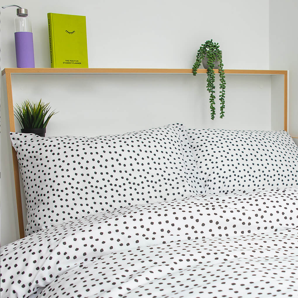 Bedding Kit (Linen, Duvet & Pillow)