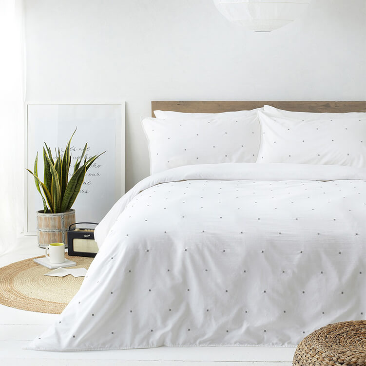 Bedding Kit - Premium (Linen, Duvet & Pillow)