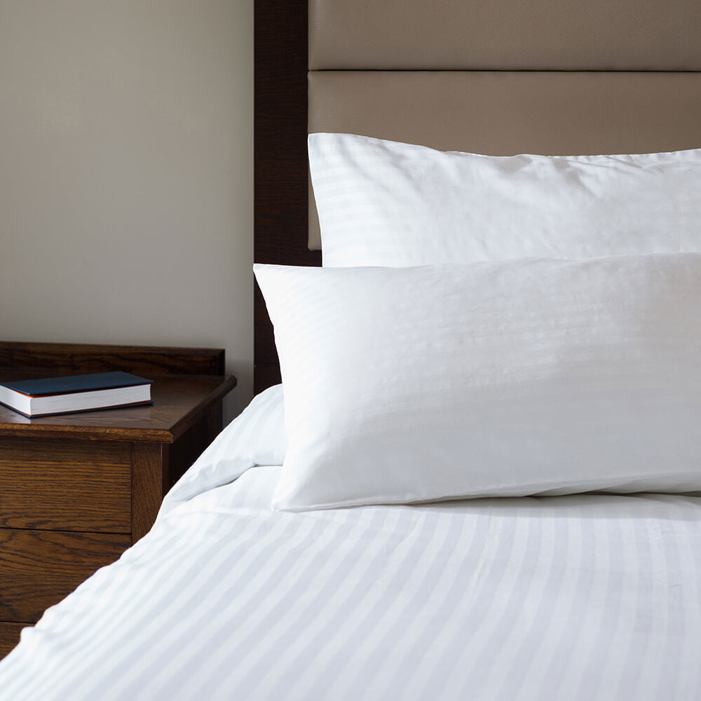Bedding Kit - Deluxe (Linen, Duvet & Pillow)