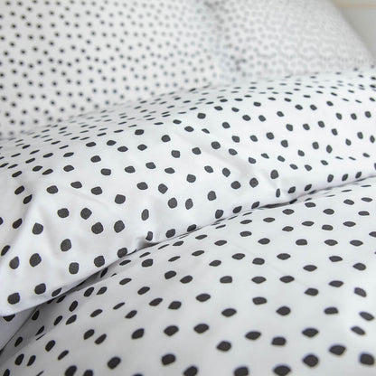 Bedding Kit (Linen, Duvet & Pillow)